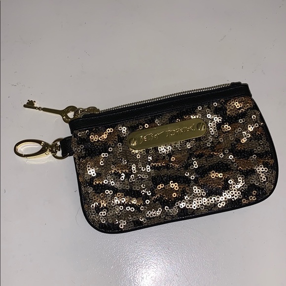 Betsey Johnson wristlet - Picture 1 of 2